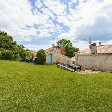 De La Gravee, Sud Vendee 3*